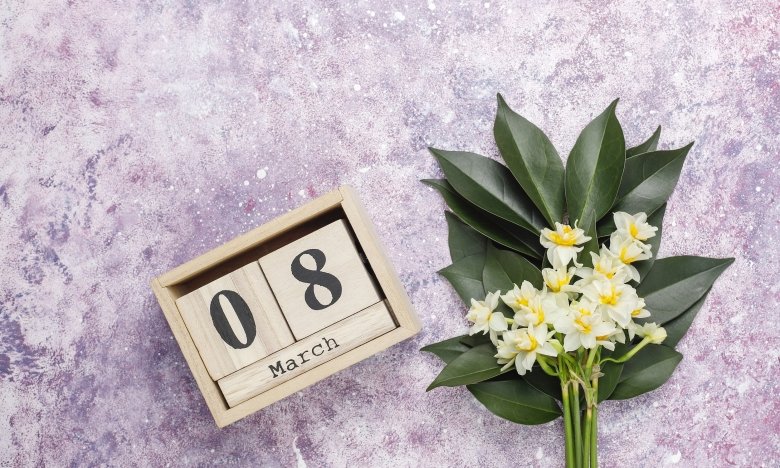 Як красиво привітати з 8 Березня - добірка привітань