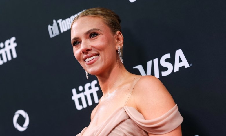 Скарлетт Йоганссон в нежном образе