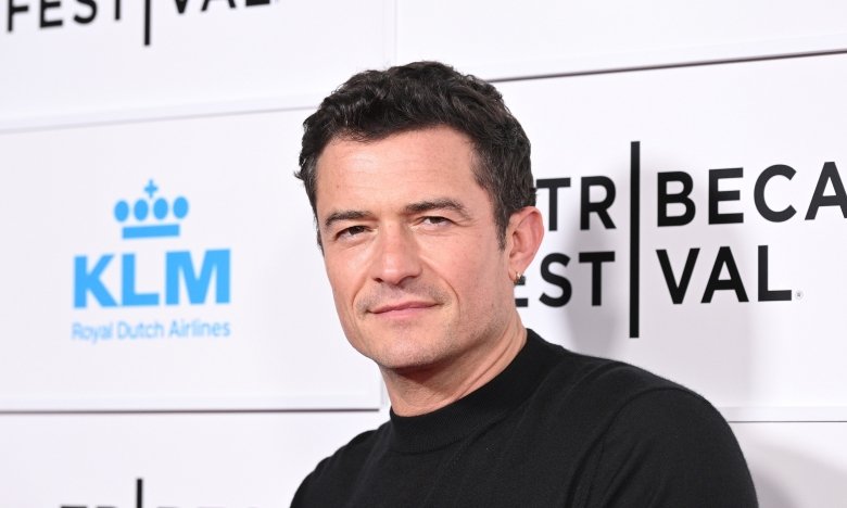 Орландо Блум показал свою фигуру на пляже – новые фото актера