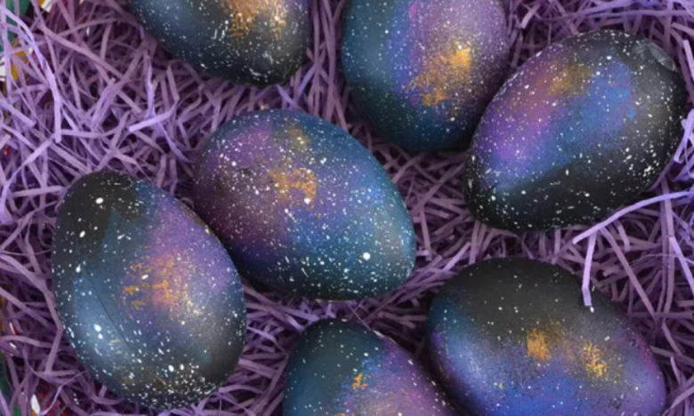 Космические пасхальные яйца, фото