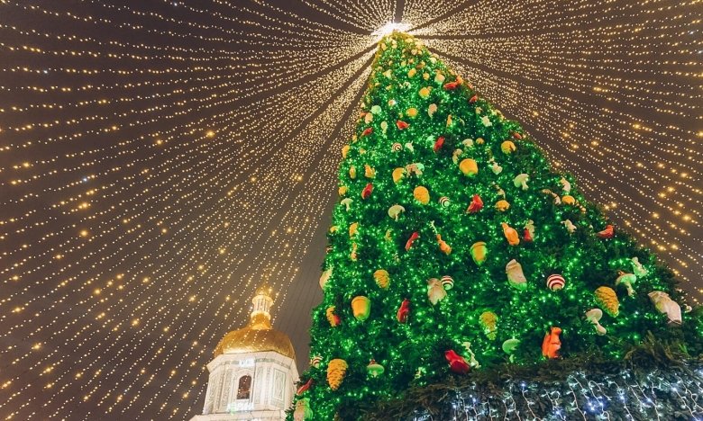 Ялинка в Києві 2025, фото