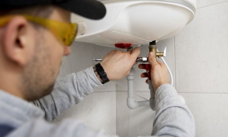 Это копеечное средство быстро очистит ваш бойлер от накипи.