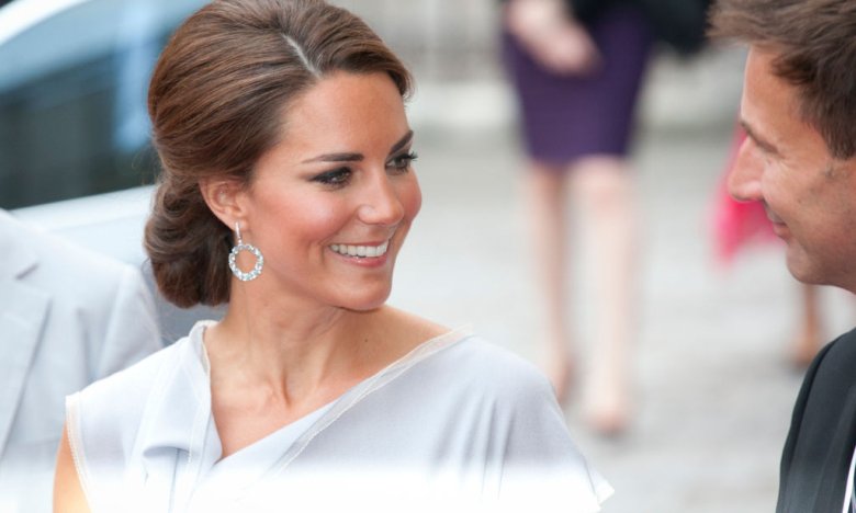 Кейт Миддлтон сменила прическу