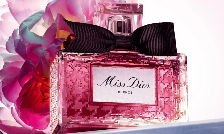 Новий аромат Miss Dior Essence