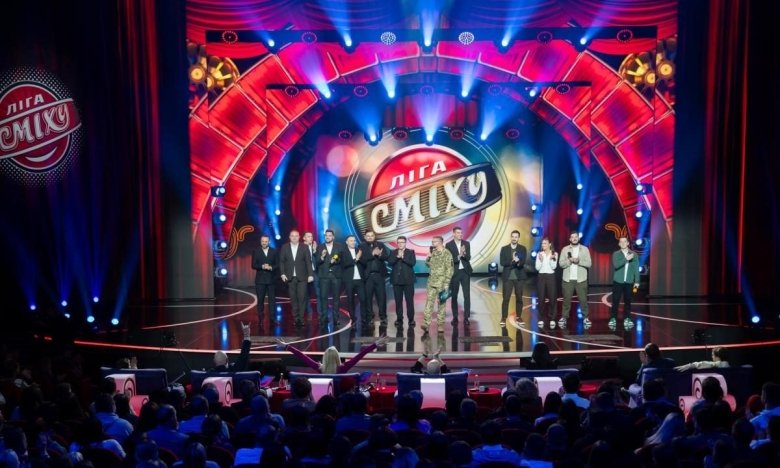 Игорь Ласточкин в форме 93-й бригады "Холодный Яр" появился на финале "Лиги Смеха" — как он выглядит сейчас