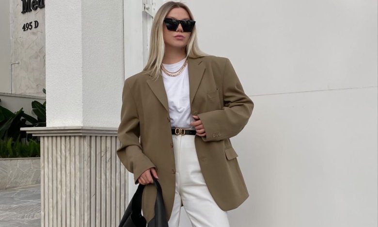 Из каких вещей состоит базовый гардероб