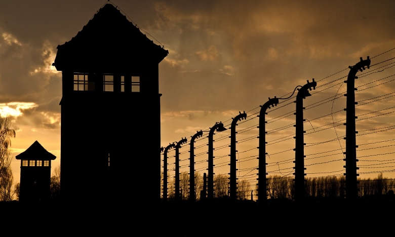 На фото концлагерь Освенцим