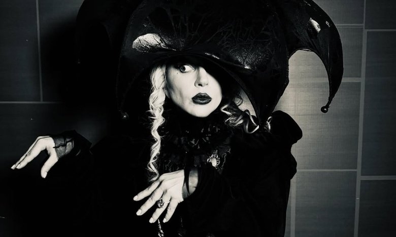 Леди Гага выпустила хит The Dead Dance