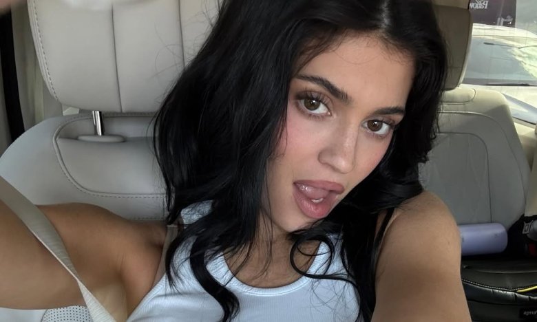 Кайли Дженнер, фото