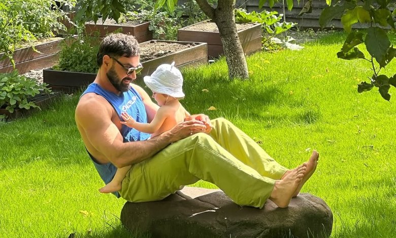 Віталій Козловський показав, як проводить час із сином