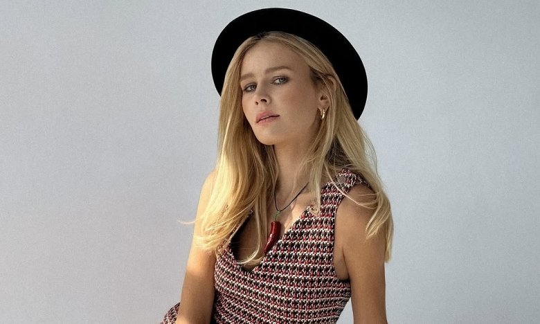 Екатерина Кузнецова не может продать квартиру