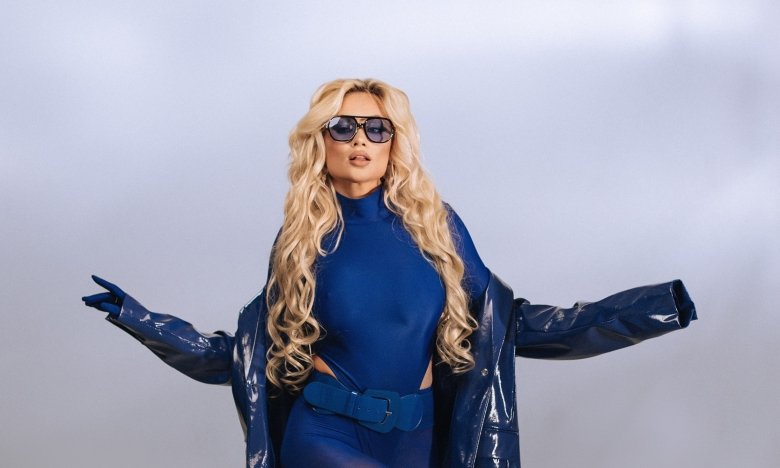 Angela откровенно заговорила о трудностях материнства и искусства быть женой