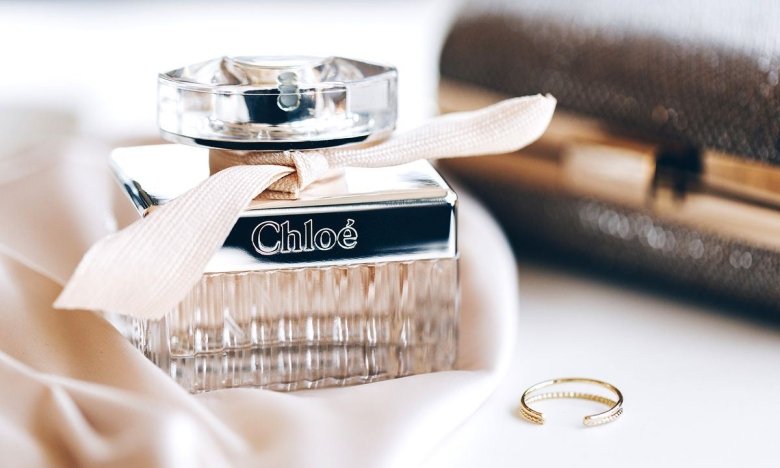 Духи с дорогим ароматом