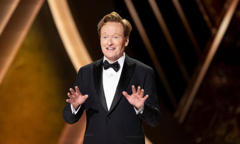 Конан ОʼБрайен подколол Борисова на Оскаре – ведущий высказался о победе Аноры