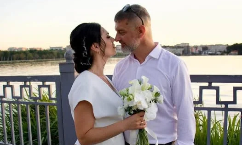 Михаил Дианов с супругой Мирославой на медовом месяце в Тернополе