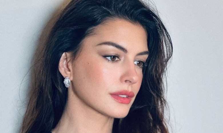 Энн Хэтэуэй, фото