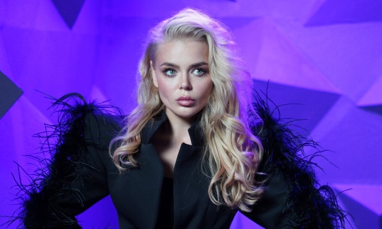 Артистка припомнила, как заработала свои первые деньги