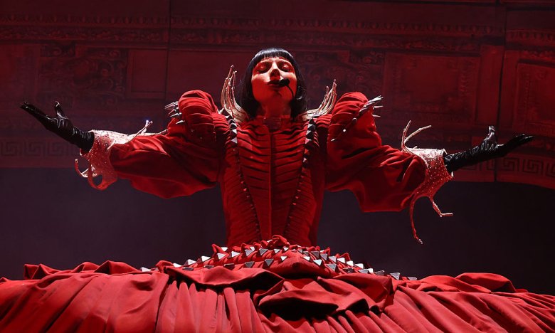 Леди Гага собрала 2 миллиона поклонников в Бразилии — именно там чуть не произошел теракт на ее концерте