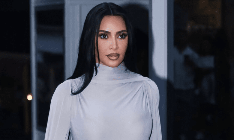 Ким Кардашьян, фото