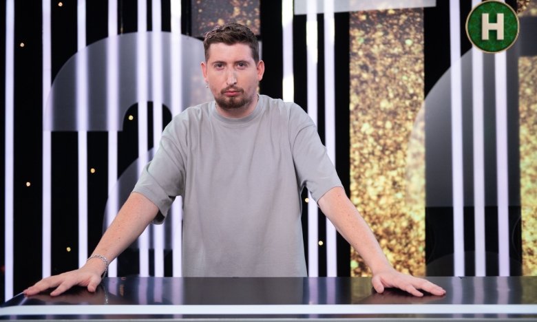 Василь Харизма, фото