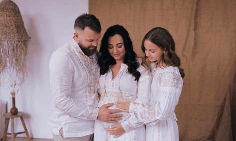 Поетеса Юля Барва: вірш "Пам'ятай, ти просто людина" - прем'єра відео