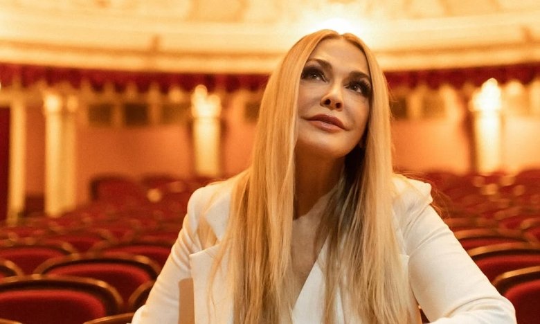 Ольга Сумська потрапила під обстріл дронами - відео з місця подій