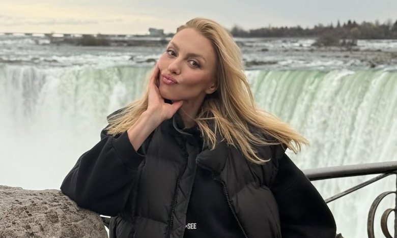 Співачка Полякова засвітилася з вогняним відтінком волосся і підпалила цікавість Мережі