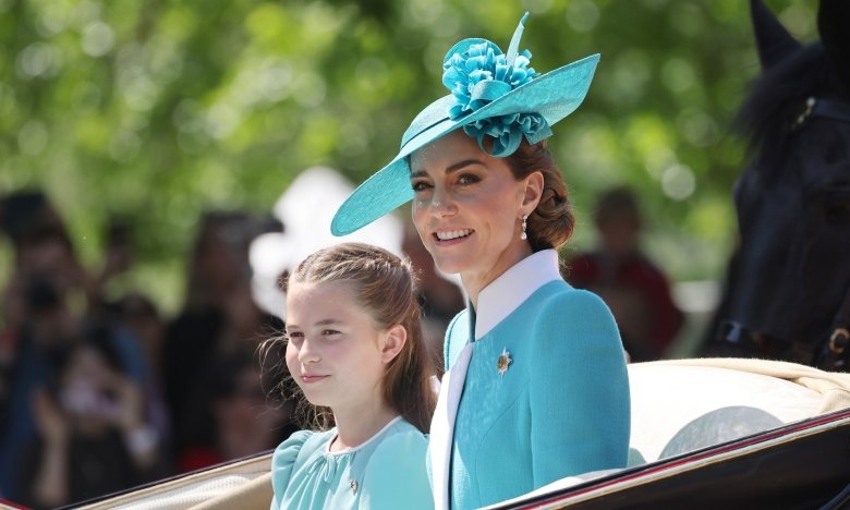 Кейт Міддлтон показала, з чим носити бірюзову сукню