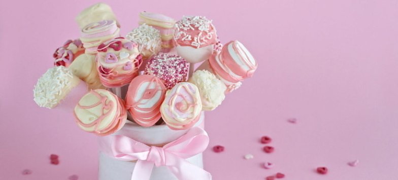 Сладкие и фруктовые: эксклюзивные букеты на День Валентина.