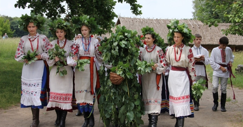 Традиции празднования Троицы в Украине.