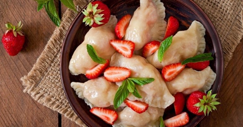 святковий стіл на Миколая