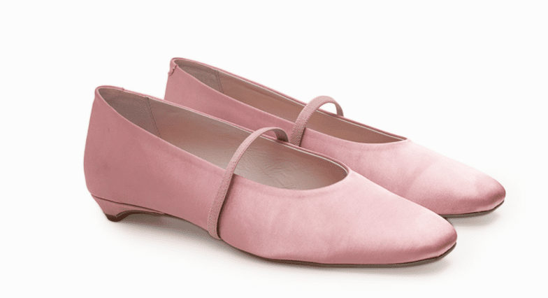 Яке взуття придбати на весну-літо 2026 - фото