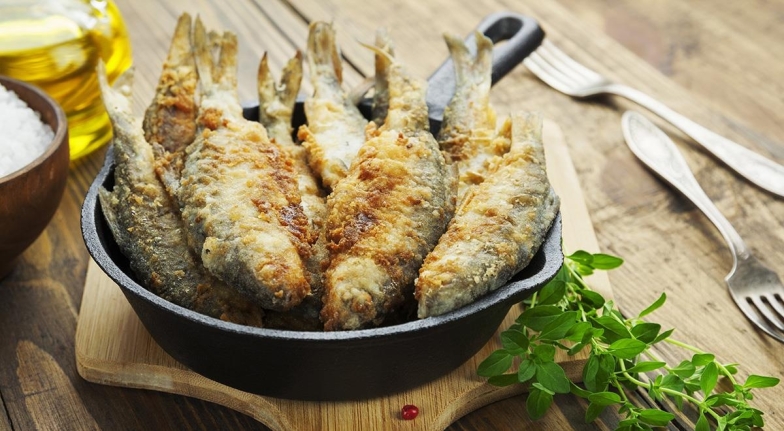 Как легко испортить ужин: 5 самых частых ошибок в приготовлении жареной рыбы - фото №1