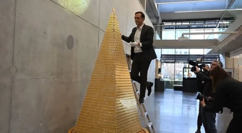 Скільки коштують найдорожчі ялинки світу