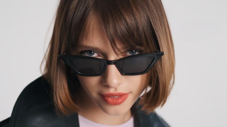 Самые модные солнечные очки 2023 года: дизайнеры назвали ТОП-3 варианта - фото №1