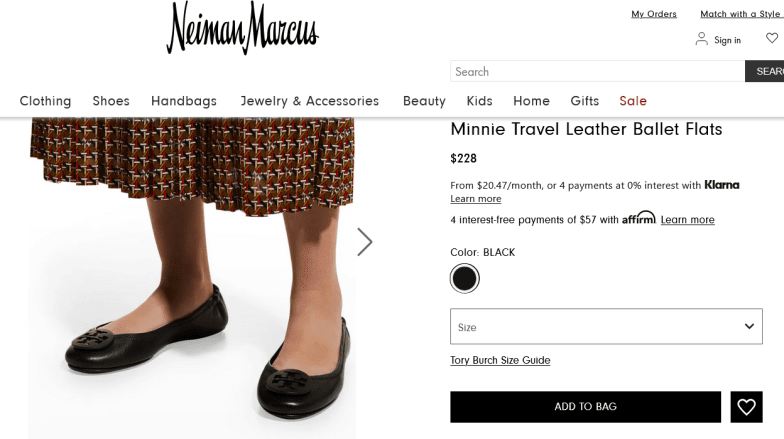 Кеті Голмс показала, з чим носити чорні балетки