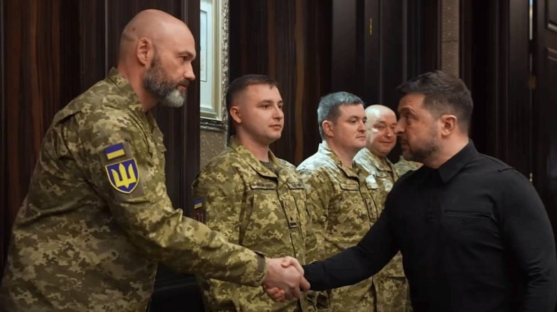 Мужчину Ефросининой заметили на встрече с Зеленским в ОАЭ