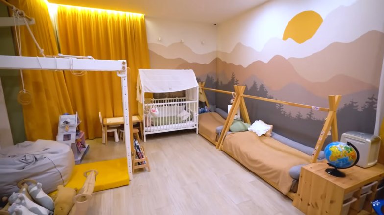 Светлана Тарабарова показала детскую комнату, фото