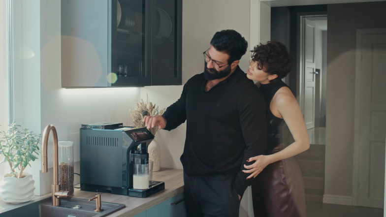 Ліда Лі і Даніель Салем знялися в кліпі, фото