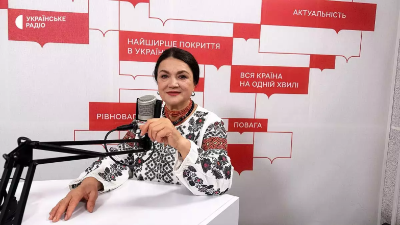 Радіодиктант 2025 "Треба жити" - текст Євгенії Кузнєцової, чому хейт і як писати зараз