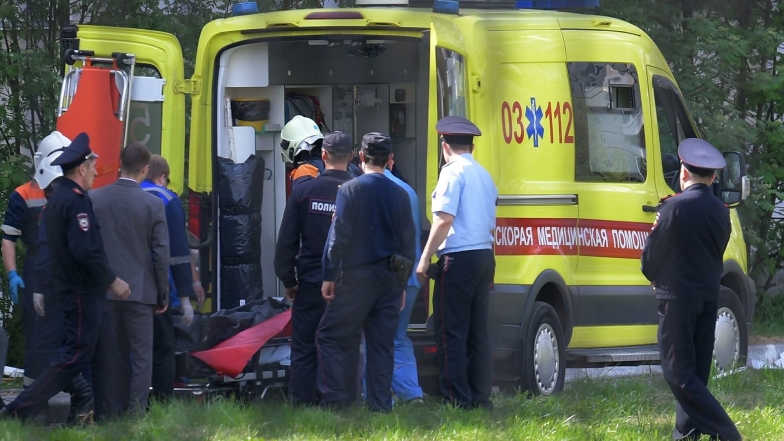 Погибло семеро детей и двое взрослых: что известно о стрельбе в одной из школ Казани - фото №3