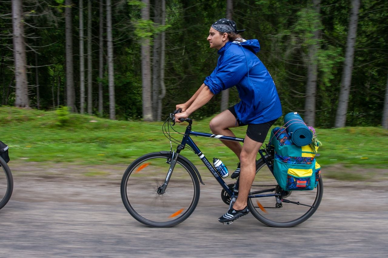 2151 км на велосипеде: фронтмен группы "СКАЙ" Олег Собчук отправляется в велотур по всей Украине - фото №2