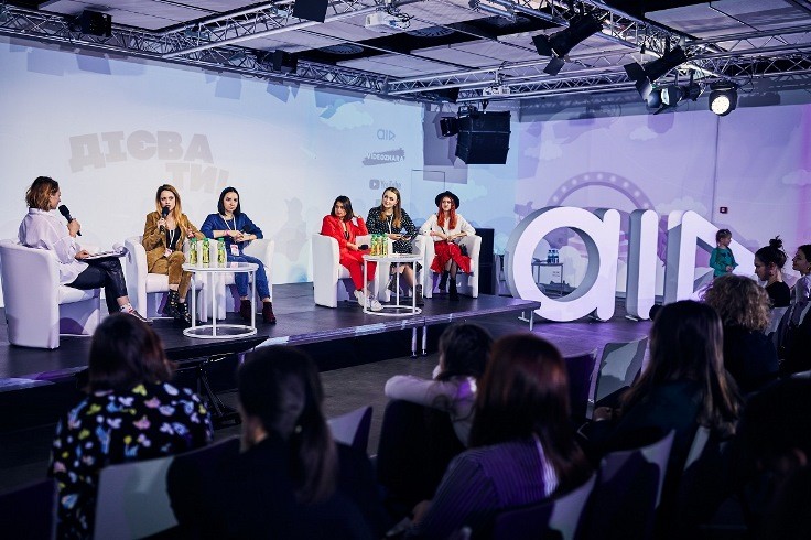 За женщинами-креаторами будущее: YouTube как платформа для решительных и действенных - фото №5