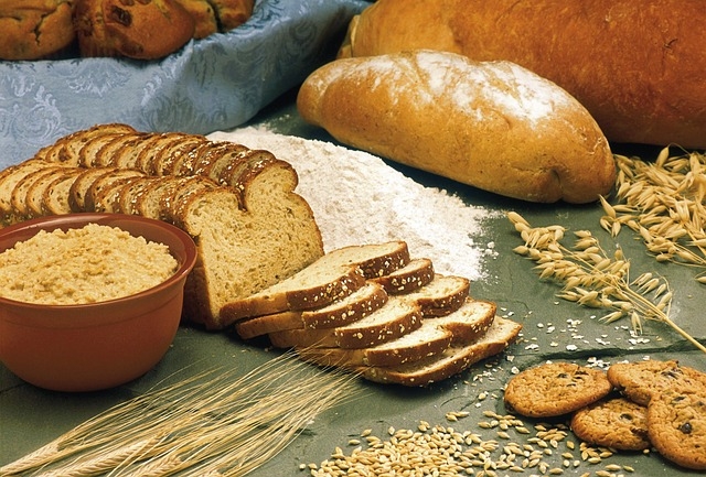 Как приготовить домашний хлеб на сковороде