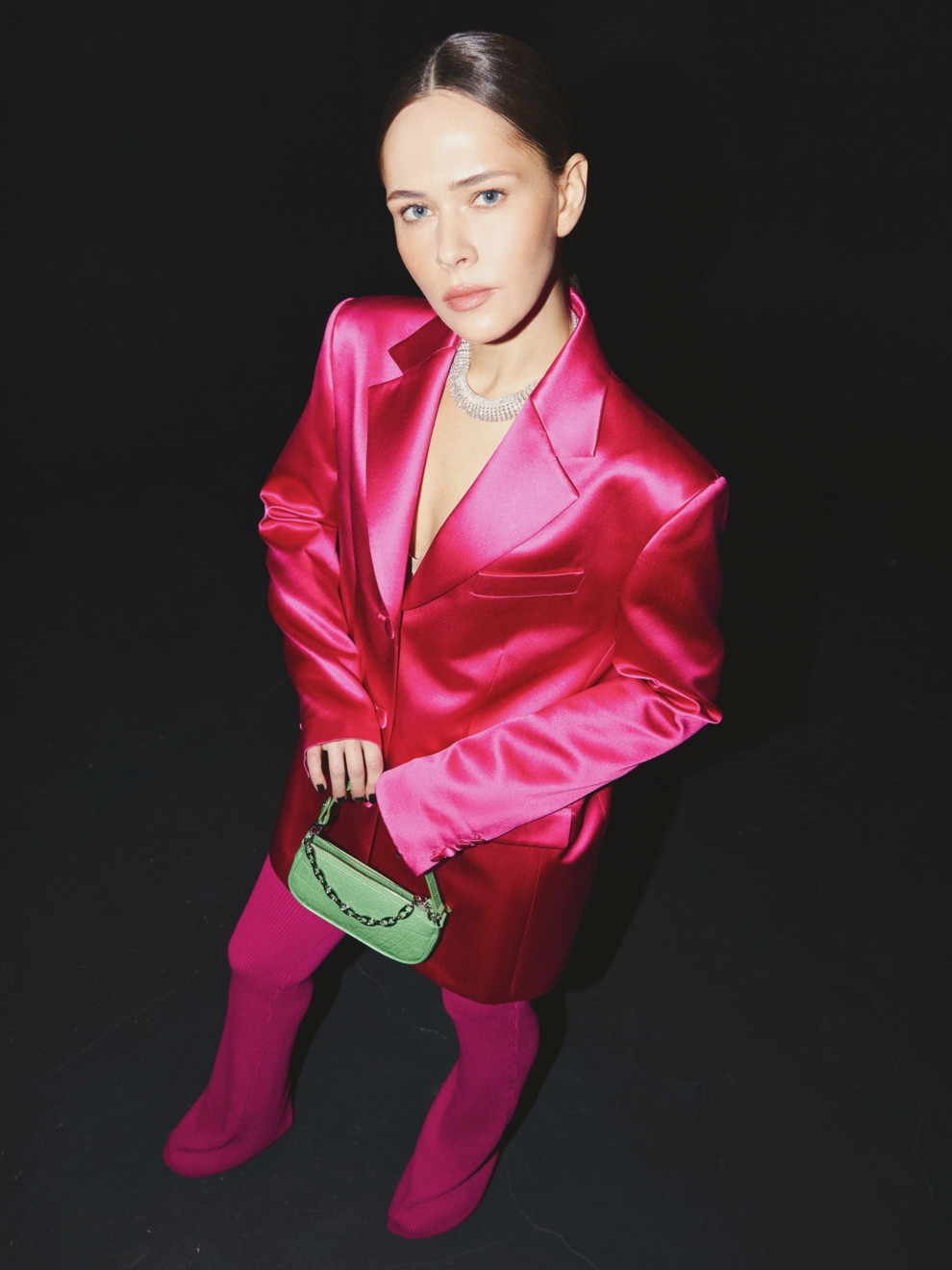 В соблазнительных корсетах и неоновых колготках: Юлия Санина снялась для Vogue (ФОТО) - фото №1