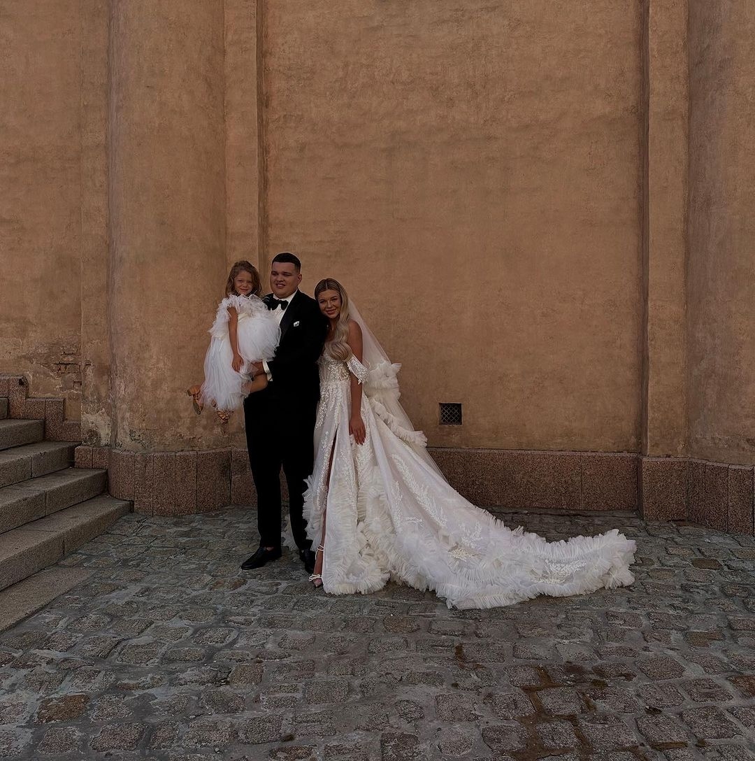 Колишня Марка Куцевалова вийшла заміж: перші кадри з весілля Насті Талпи (ФОТО) - фото №2