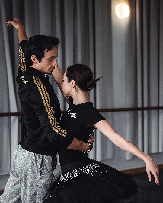 Балетный батл: Александр Стоянов и Катерина Кухар показали, как проходят их репетиции - фото №5