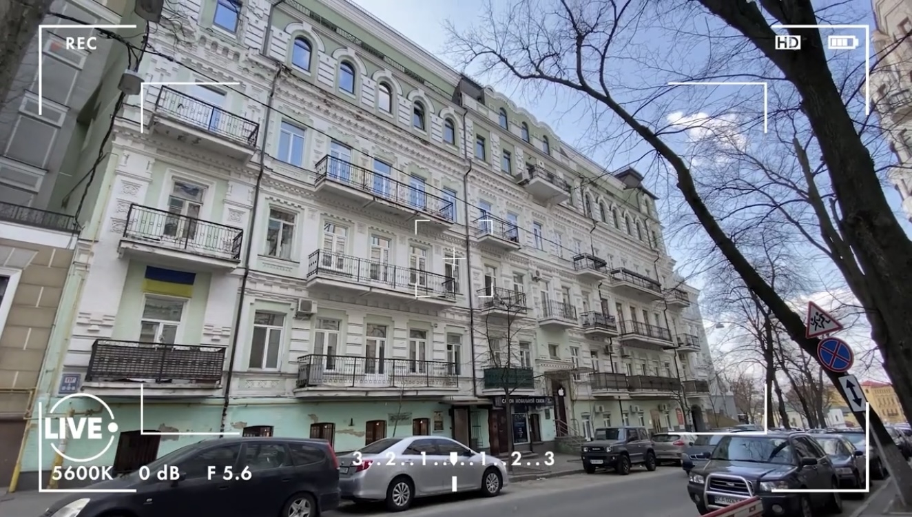 Несколько квартир в Киеве и огромная доча: какой недвижимостью владеют Вера Брежнева и Константин Меладзе (ВИДЕО) - фото №6