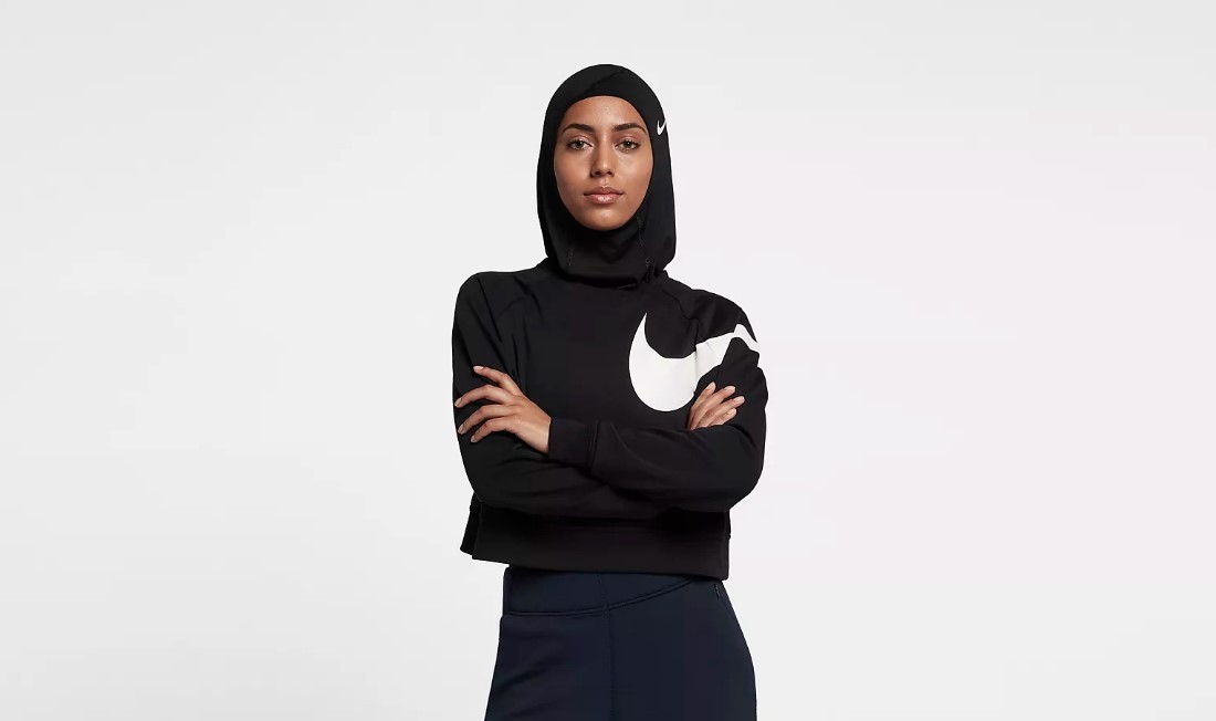 Для мусульманок: Nike выпускает коллекцию купальников-хиджабов, полностью покрывающих тело - фото №6
