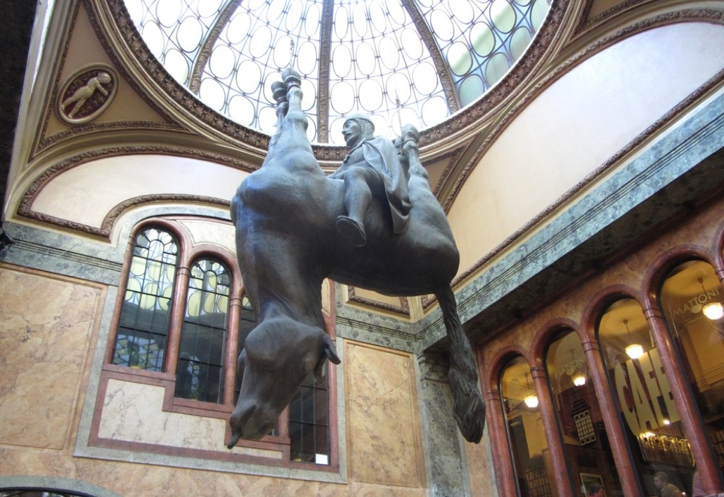 Статуя "Вацлав на мертвом коне", Прага